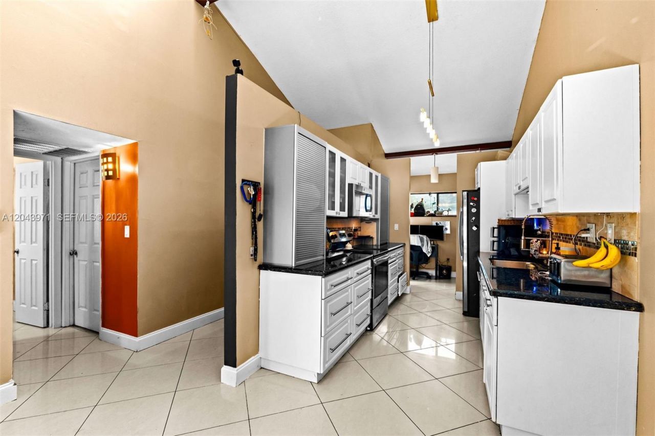 1709 NW 72nd Ave , Unit 66, Plantation, FL 33313 Photo