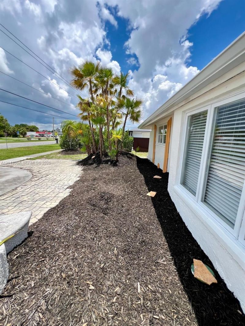 4708 Orange Grove Blvd, North Fort Myers, FL 33903 Photo