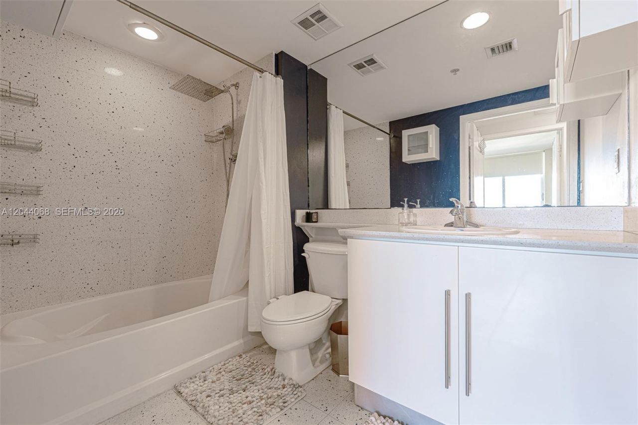 325 S Biscayne Blvd , Unit 3624, Miami, FL 33131 Photo