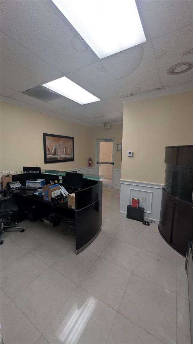 5595 Orange Dr , Unit 101, Davie, FL 33314 Photo