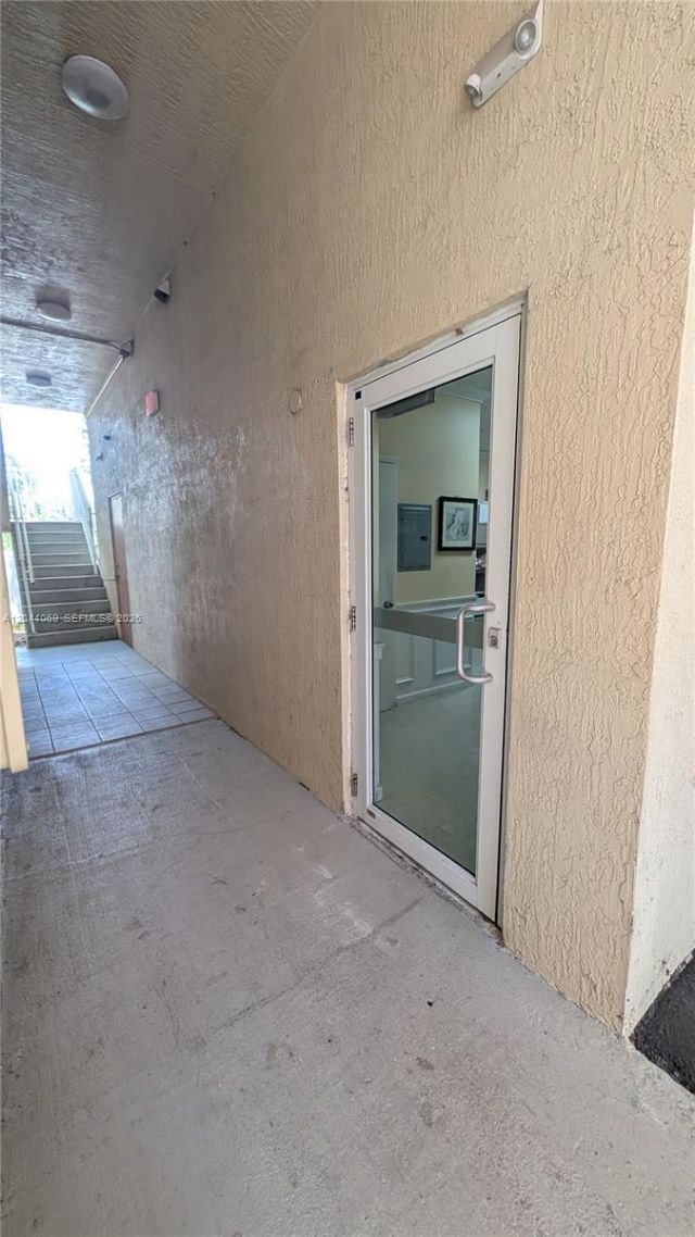 5595 Orange Dr , Unit 101, Davie, FL 33314 Photo