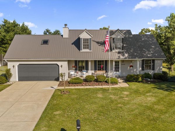 10538 E Brookston Drive, Osceola, IN 46561