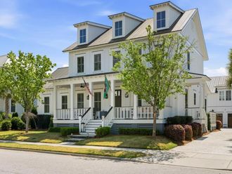 536 Lesesne Street Charleston, SC 29492