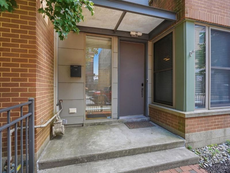 9 Mercer Street, Cincinnati, OH 45202 Photo 4