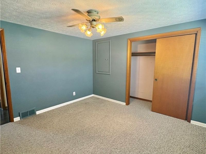 1407 W Valentine Circle NW, Canton, OH 44708 Photo 17