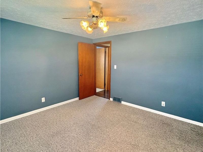 1407 W Valentine Circle NW, Canton, OH 44708 Photo 18