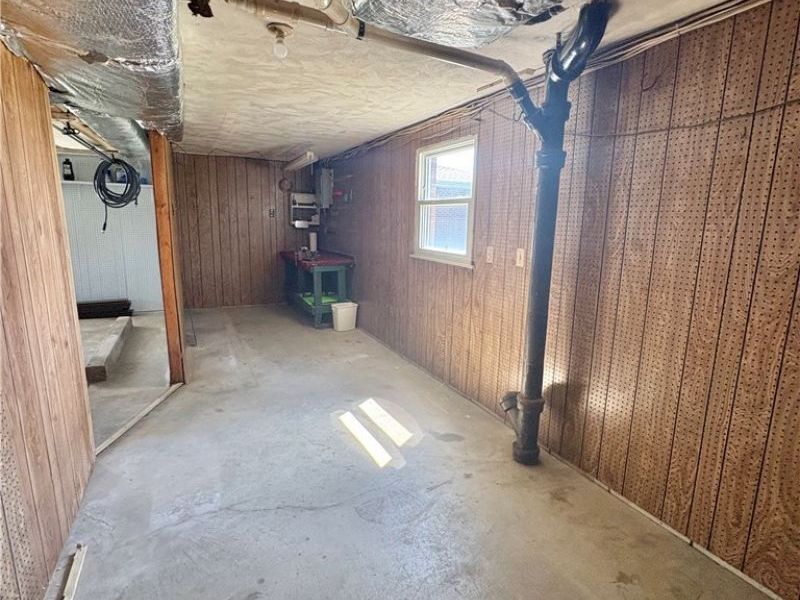 1407 W Valentine Circle NW, Canton, OH 44708 Photo 28