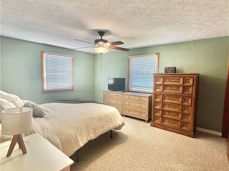1407 Valentine Circle NW, Canton, OH 44708 Photo 7