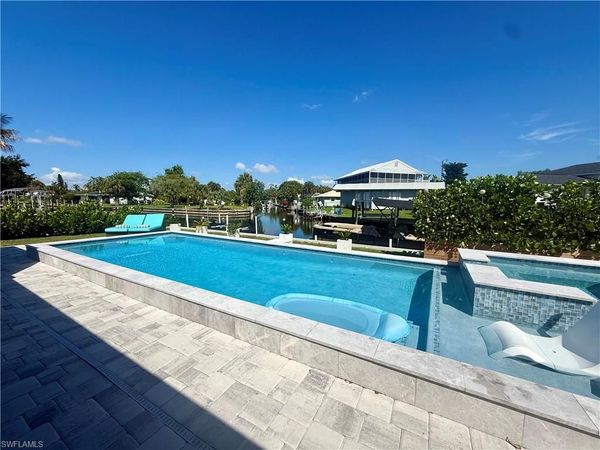 122 E North Shore AVE , NORTH FORT MYERS, FL 33917