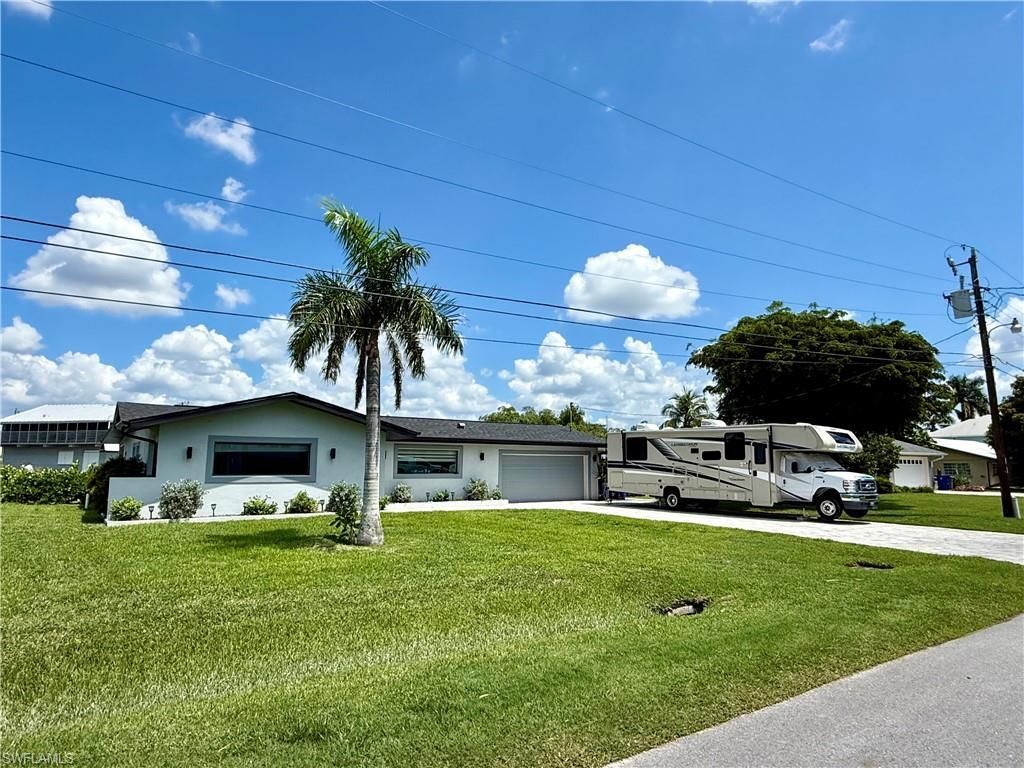 122 E North Shore Ave , North Fort Myers, FL 33917 Photo
