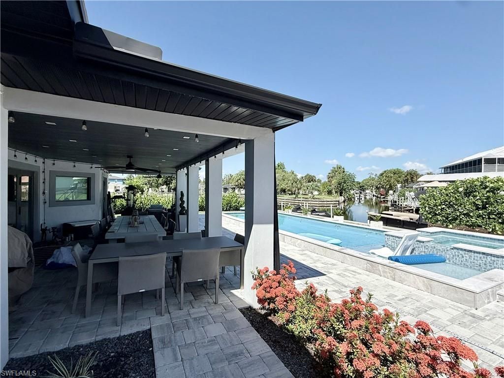 122 E North Shore Ave , North Fort Myers, FL 33917 Photo