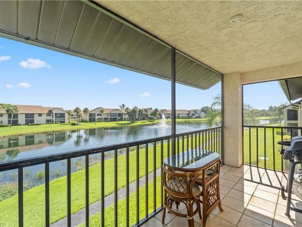 8565 Charter Club CIR, Unit 6, FORT MYERS, FL 33919