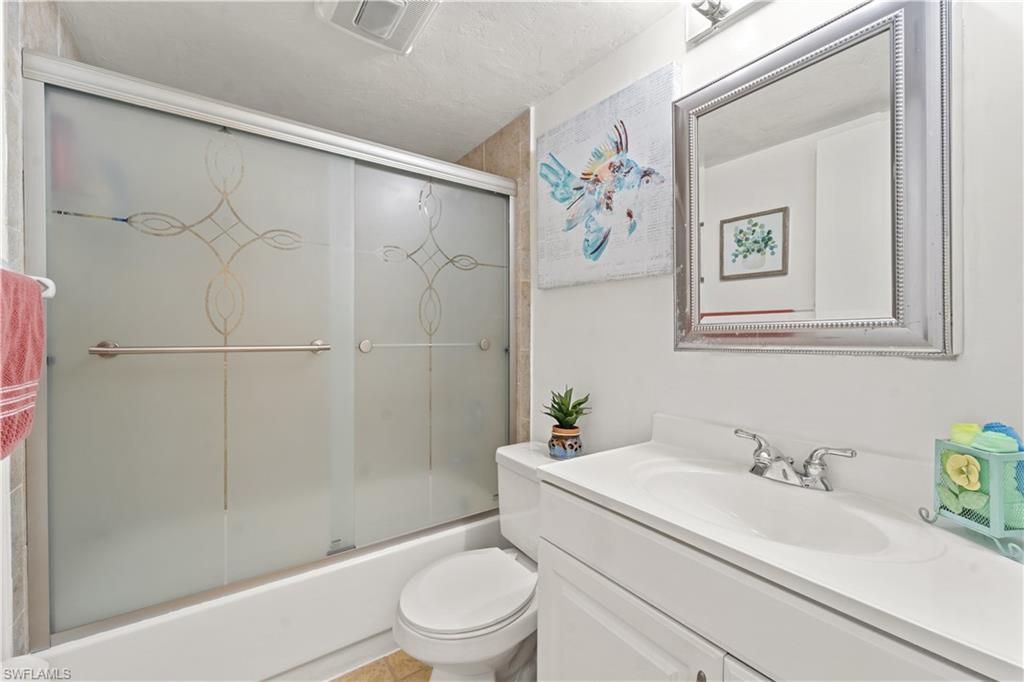 8565 Charter Club Cir, Unit 6, Fort Myers, FL 33919 Photo