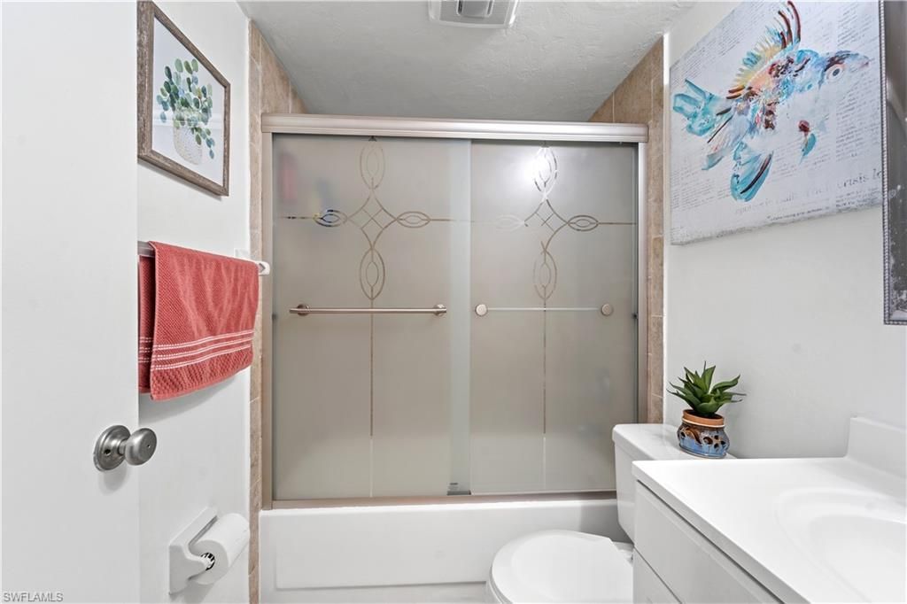 8565 Charter Club Cir, Unit 6, Fort Myers, FL 33919 Photo