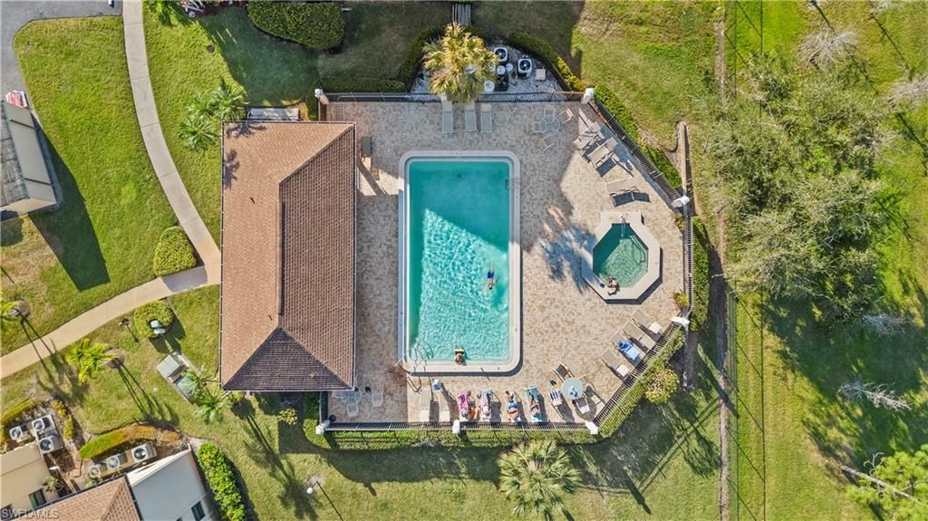 8565 Charter Club Cir, Unit 6, Fort Myers, FL 33919 Photo