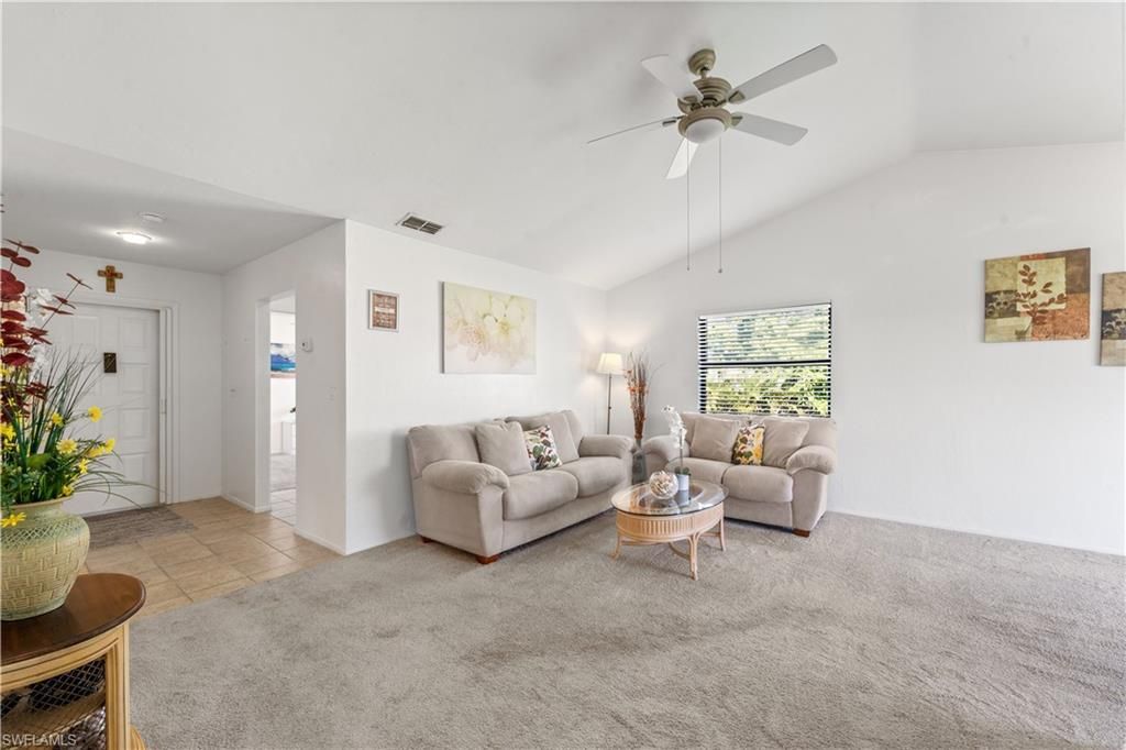 8565 Charter Club Cir, Unit 6, Fort Myers, FL 33919 Photo