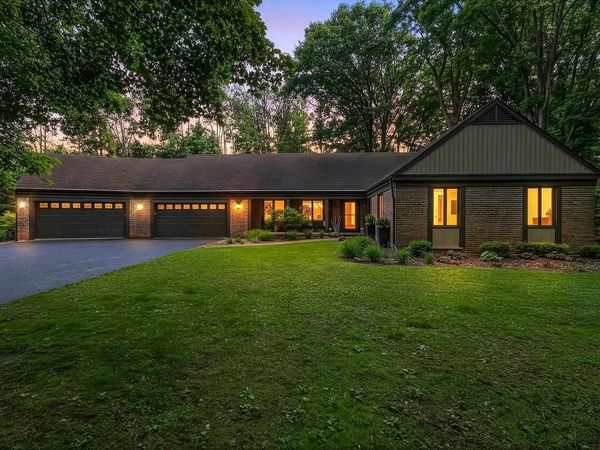 899 PINE HILL DRIVE, Oneida, WI 54155