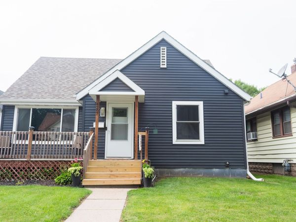 4207 Harrison St, Sioux City, IA 51108