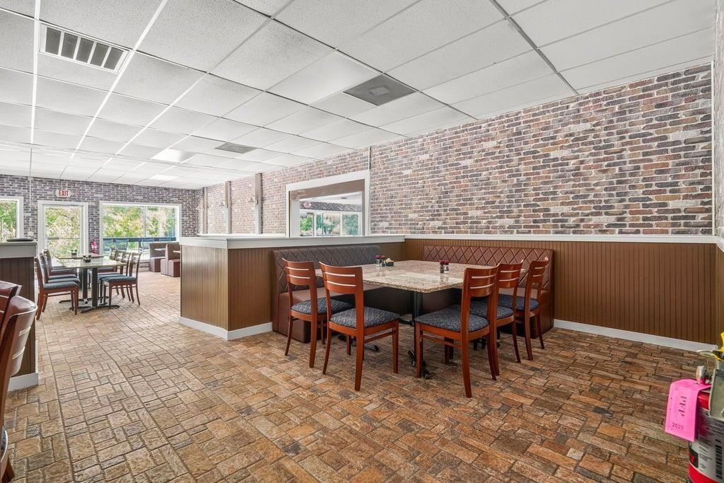 4378 Highway 17 Business Photo 13