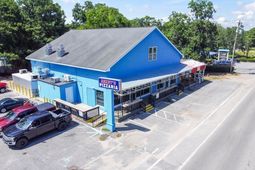 4378 Highway 17 Business photo 4