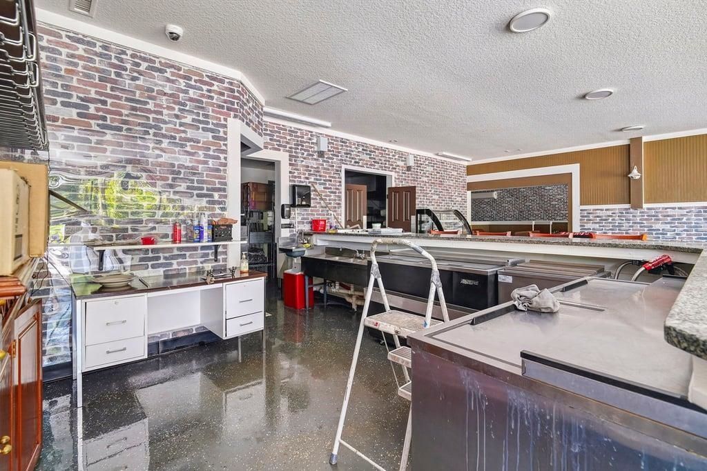 4378 Highway 17 Business Photo 26