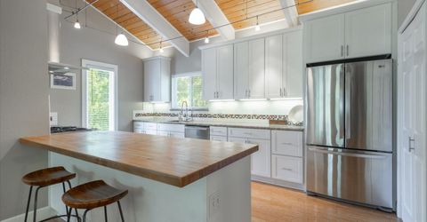 10240 Pine Cone Road, Truckee, CA 96161 Photo
