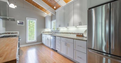 10240 Pine Cone Road, Truckee, CA 96161 Photo