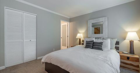 10240 Pine Cone Road, Truckee, CA 96161 Photo