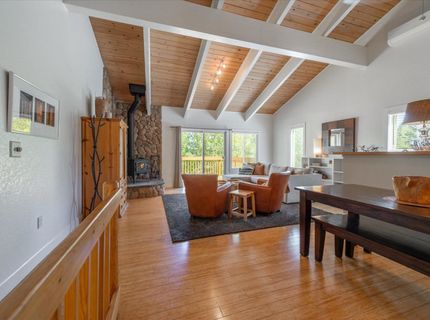 10240 Pine Cone Road, Truckee, CA 96161 Photo