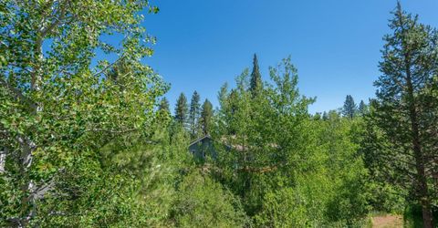 10240 Pine Cone Road, Truckee, CA 96161 Photo