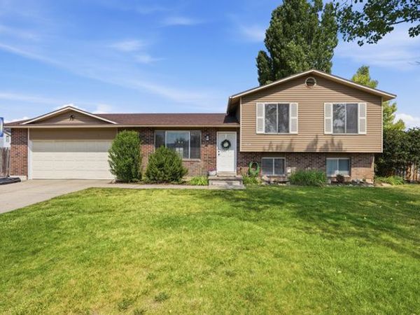 1815 ALLISON WAY , Syracuse, UT 84075