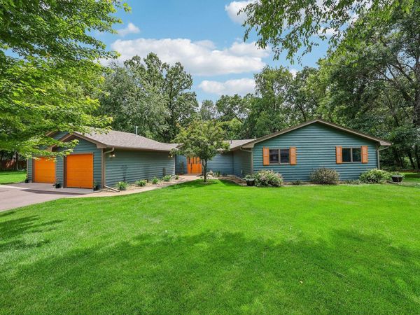38295 Golf Avenue, North Branch, MN 55056