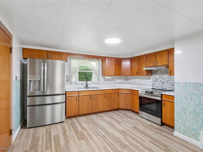 272 Tolbert Street, Wadsworth, OH 44281 Photo 5