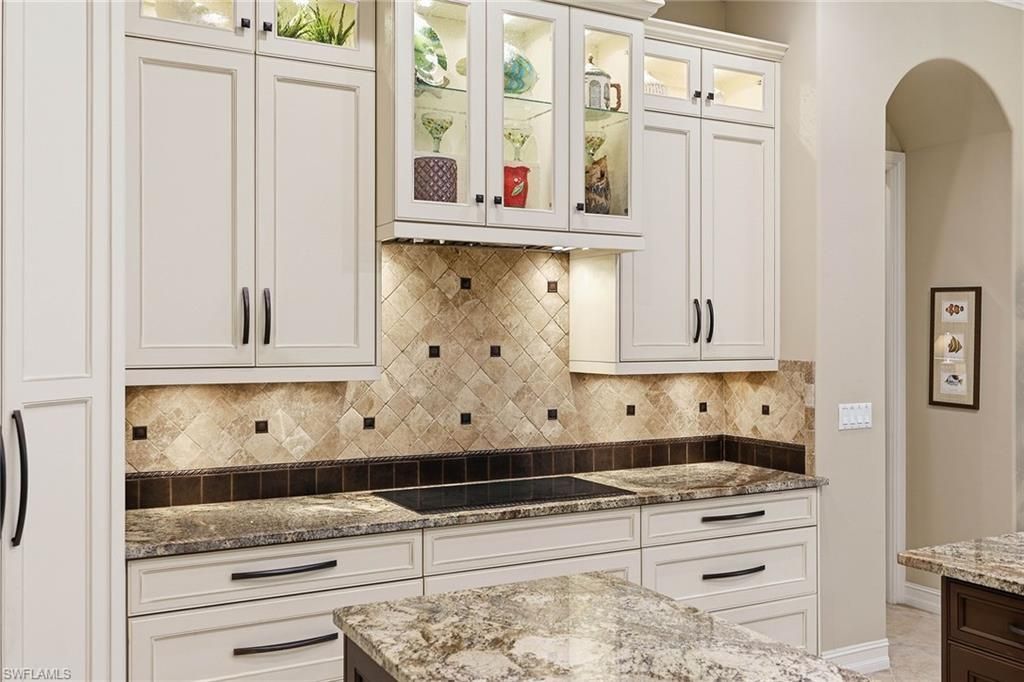 7408 Byrons Way , Naples, FL 34113 Photo