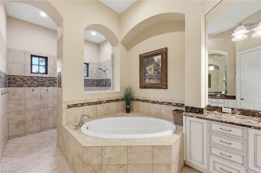 7408 Byrons Way , Naples, FL 34113 Photo