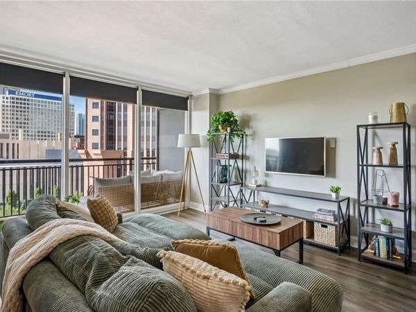 620 Peachtree Street NE, Unit 908, Atlanta, GA 30308
