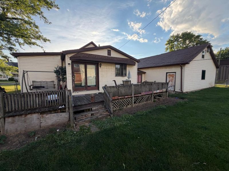 207 Woodbine Street, Willard, OH 44890 Photo 14