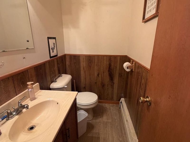 207 Woodbine Street, Willard, OH 44890 Photo 4