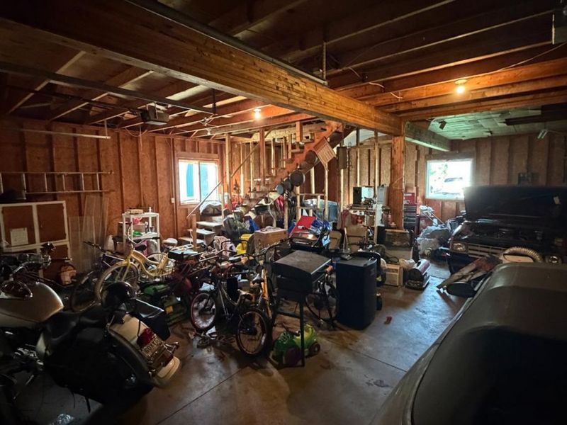 207 Woodbine Street, Willard, OH 44890 Photo 9