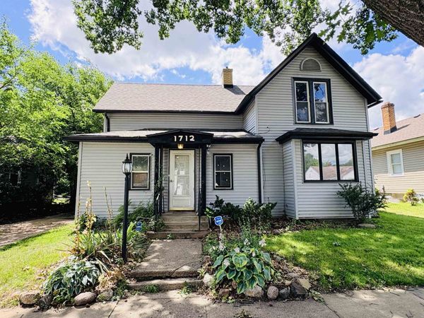 1712 Carney Avenue, ROCKFORD, IL 61103