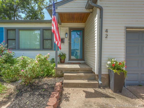 42 E 51st Place, Tulsa, OK 74105