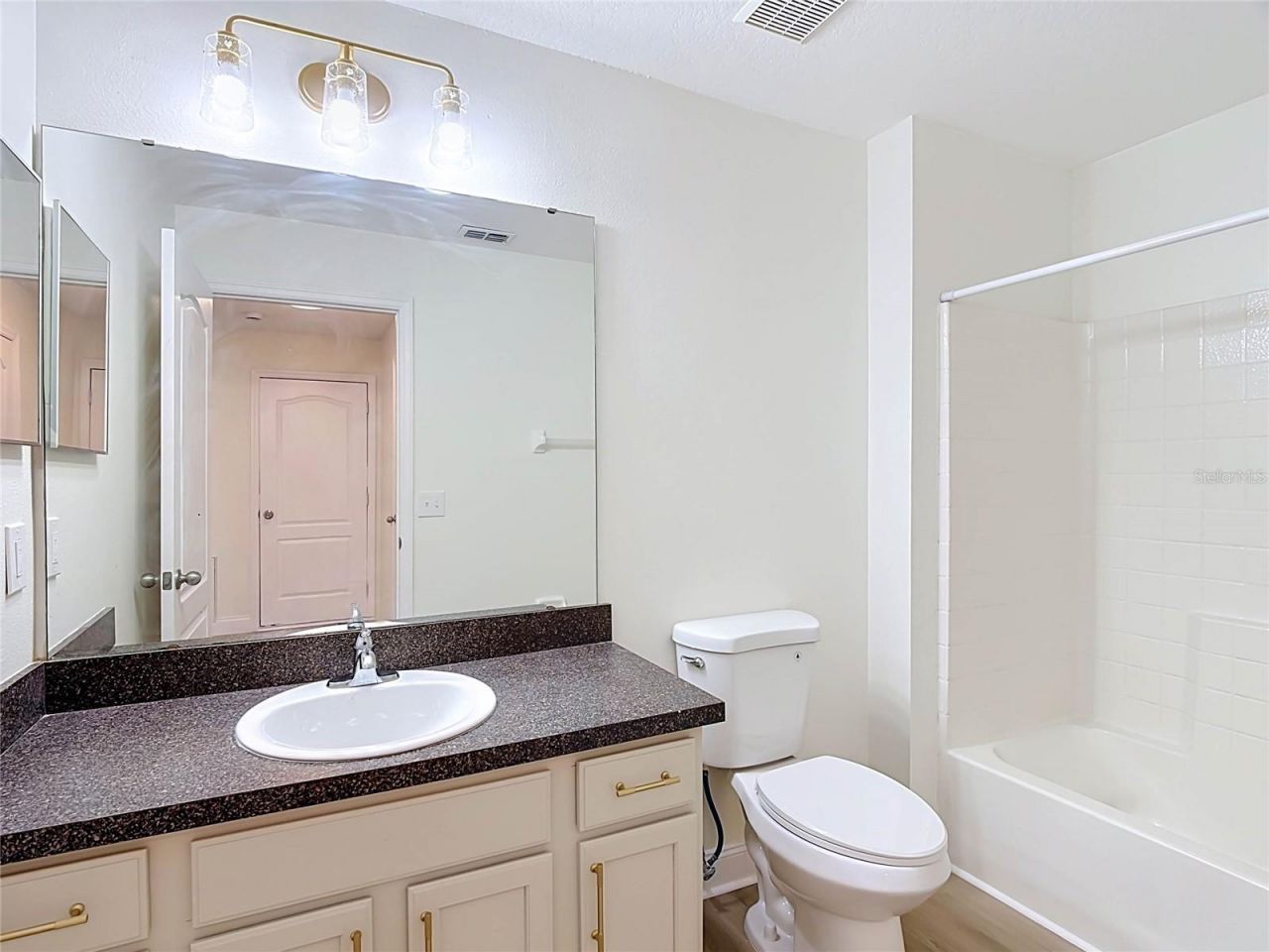1501 Royal Ridge Drive , Davenport, FL 33896 Photo