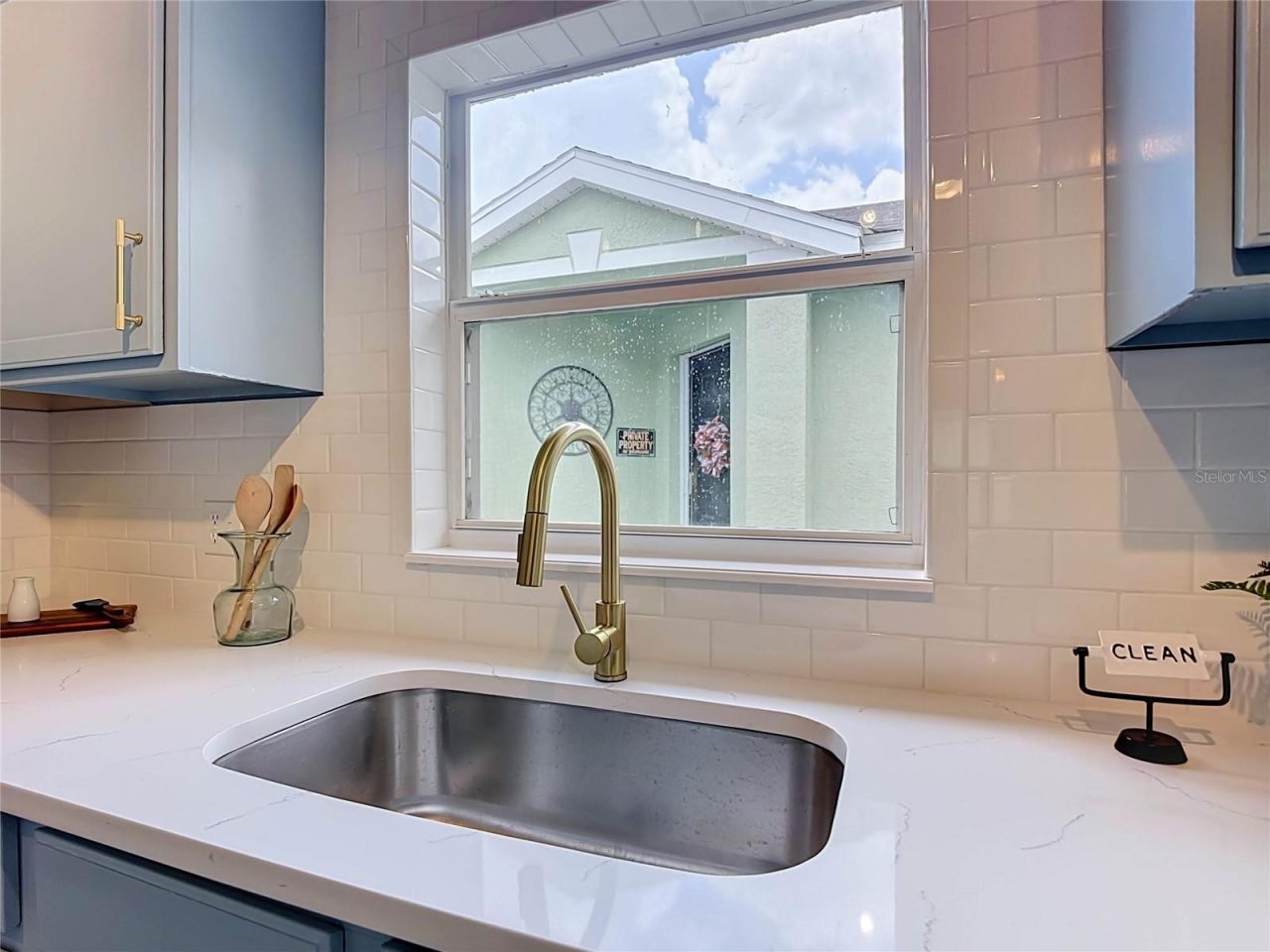 1501 Royal Ridge Drive , Davenport, FL 33896 Photo
