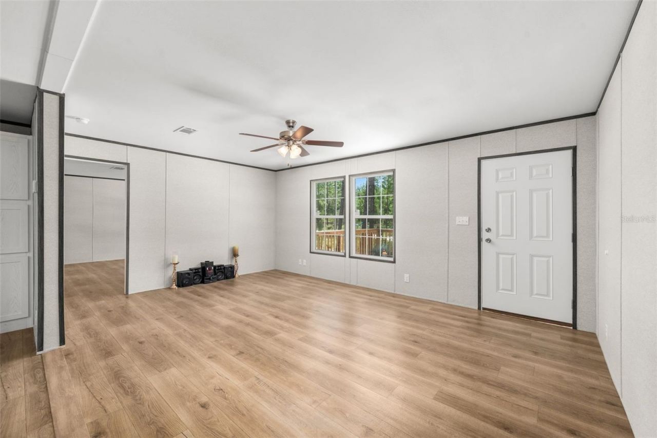 419 Lily Trail, Interlachen, FL 32148 Photo