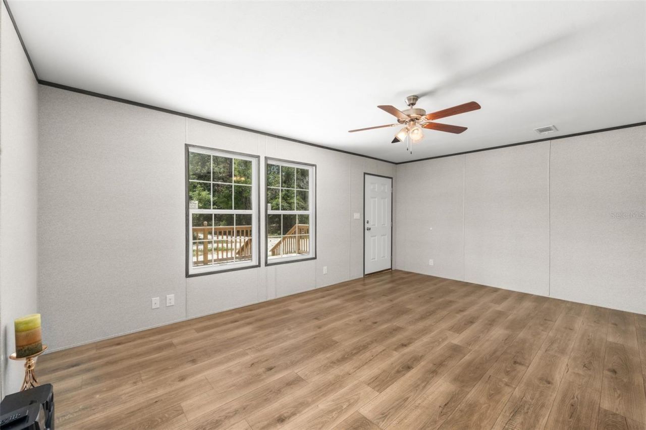 419 Lily Trail, Interlachen, FL 32148 Photo