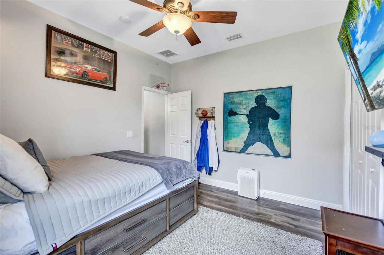 14852 Tudor Chase Drive, Tampa, FL 33626 Photo