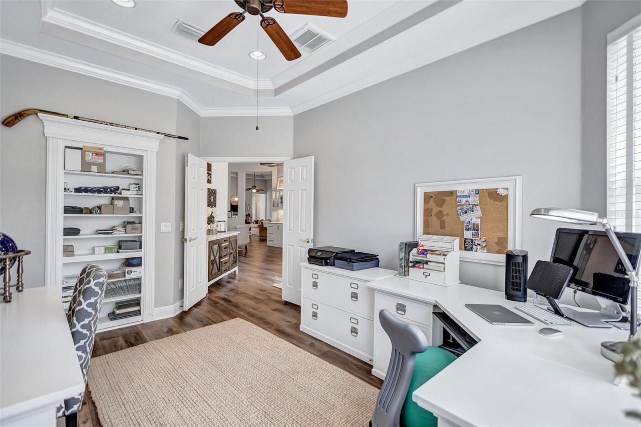 14852 Tudor Chase Drive, Tampa, FL 33626 Photo