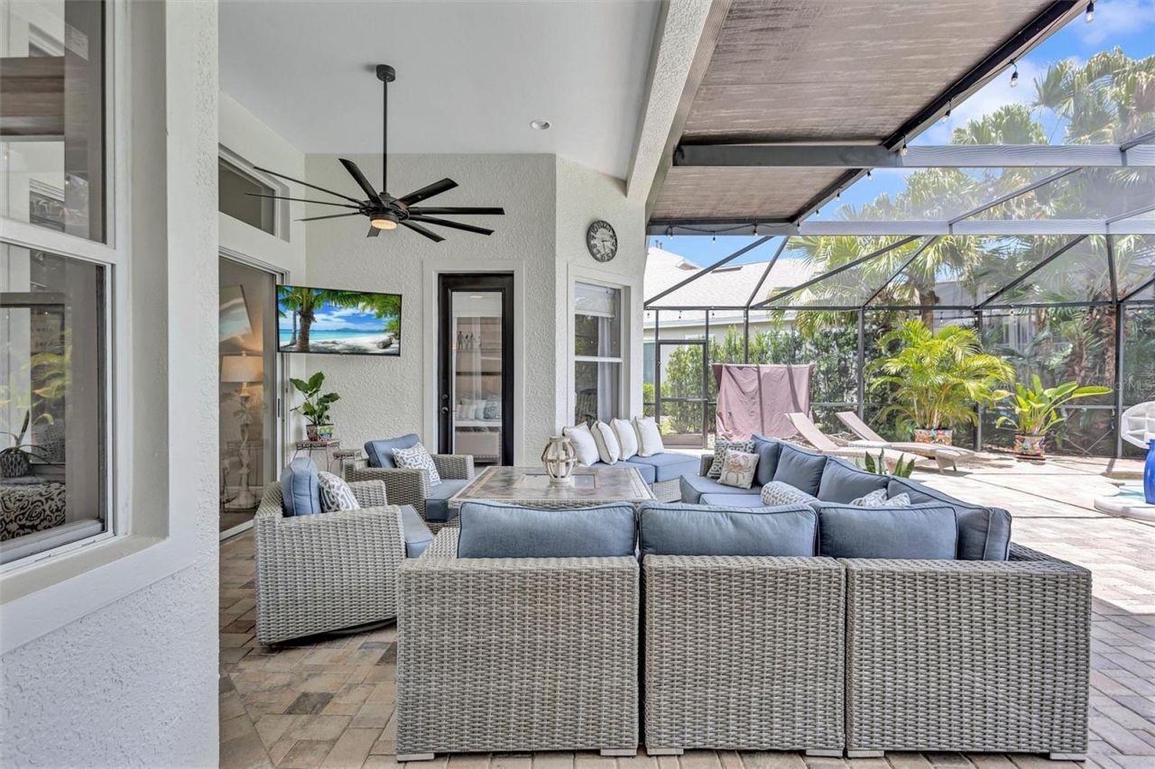 14852 Tudor Chase Drive, Tampa, FL 33626 Photo