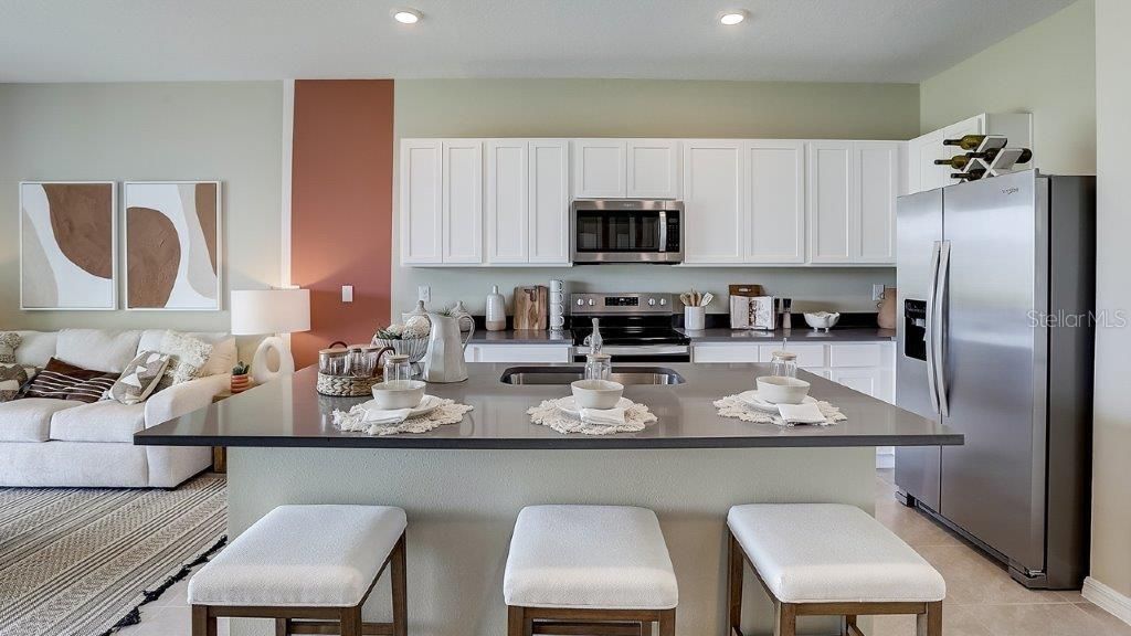 32609 Midsummer Night Lane , Wesley Chapel, FL 33543 Photo