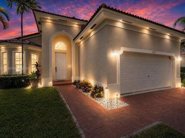 1785 NE 37th Pl , Homestead, FL 33033